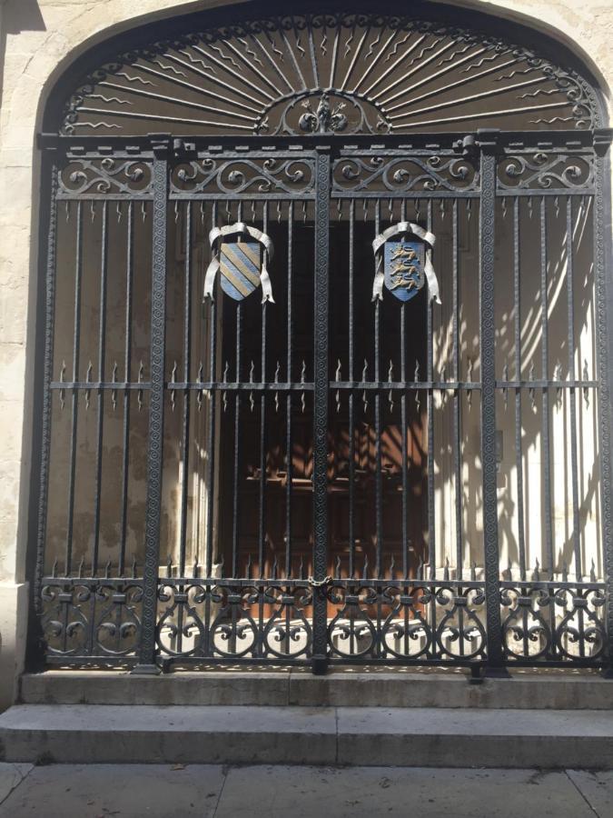 Palais De Luppe, Chambre D'Hotes Arles Exterior foto