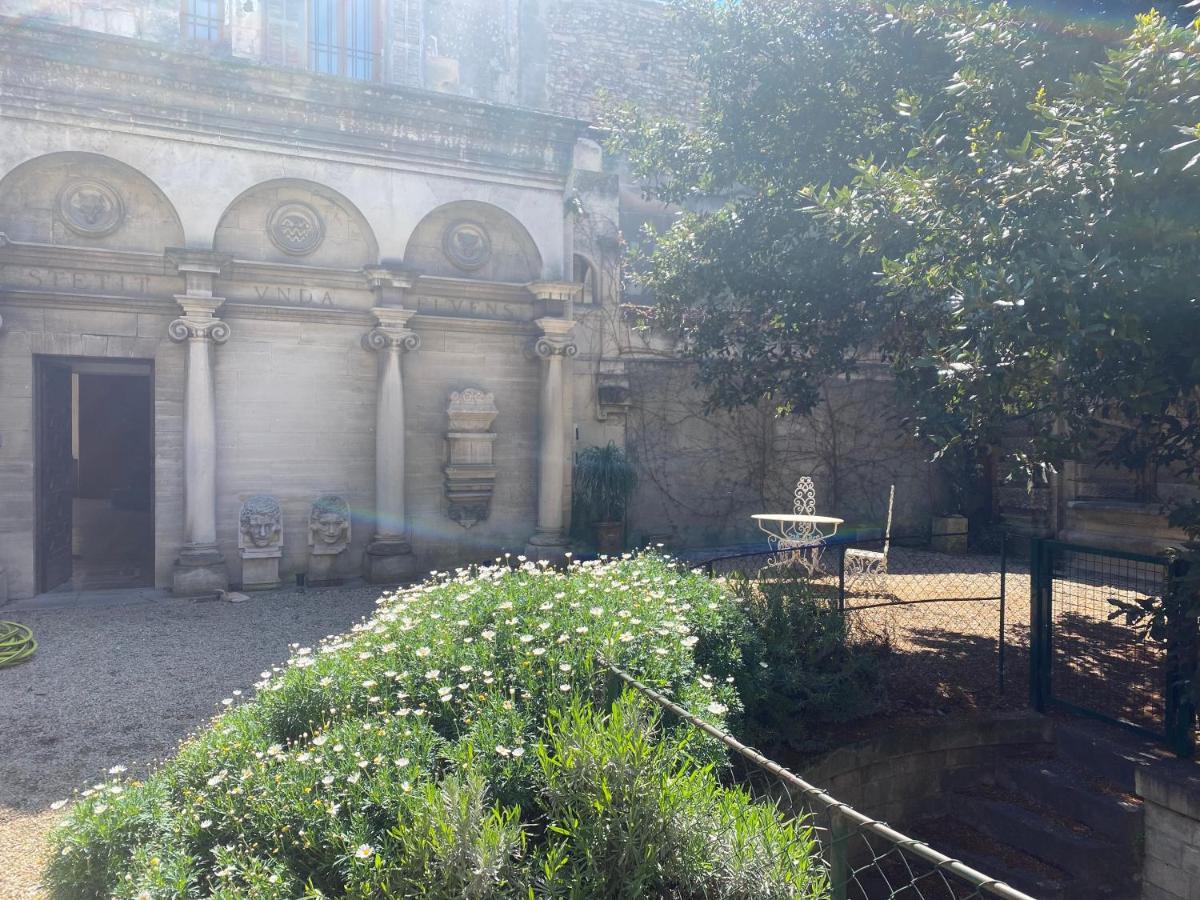 Palais De Luppe, Chambre D'Hotes Arles Exterior foto